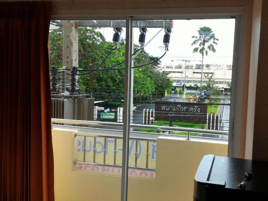 V-House Hotel Trang Extérieur photo