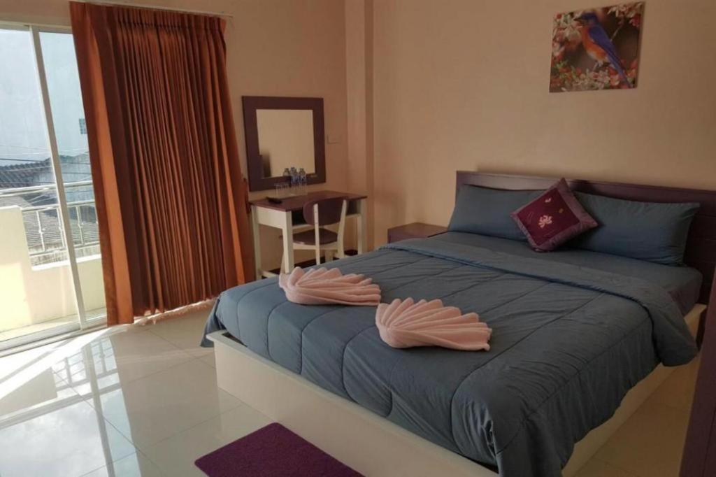 V-House Hotel Trang Extérieur photo