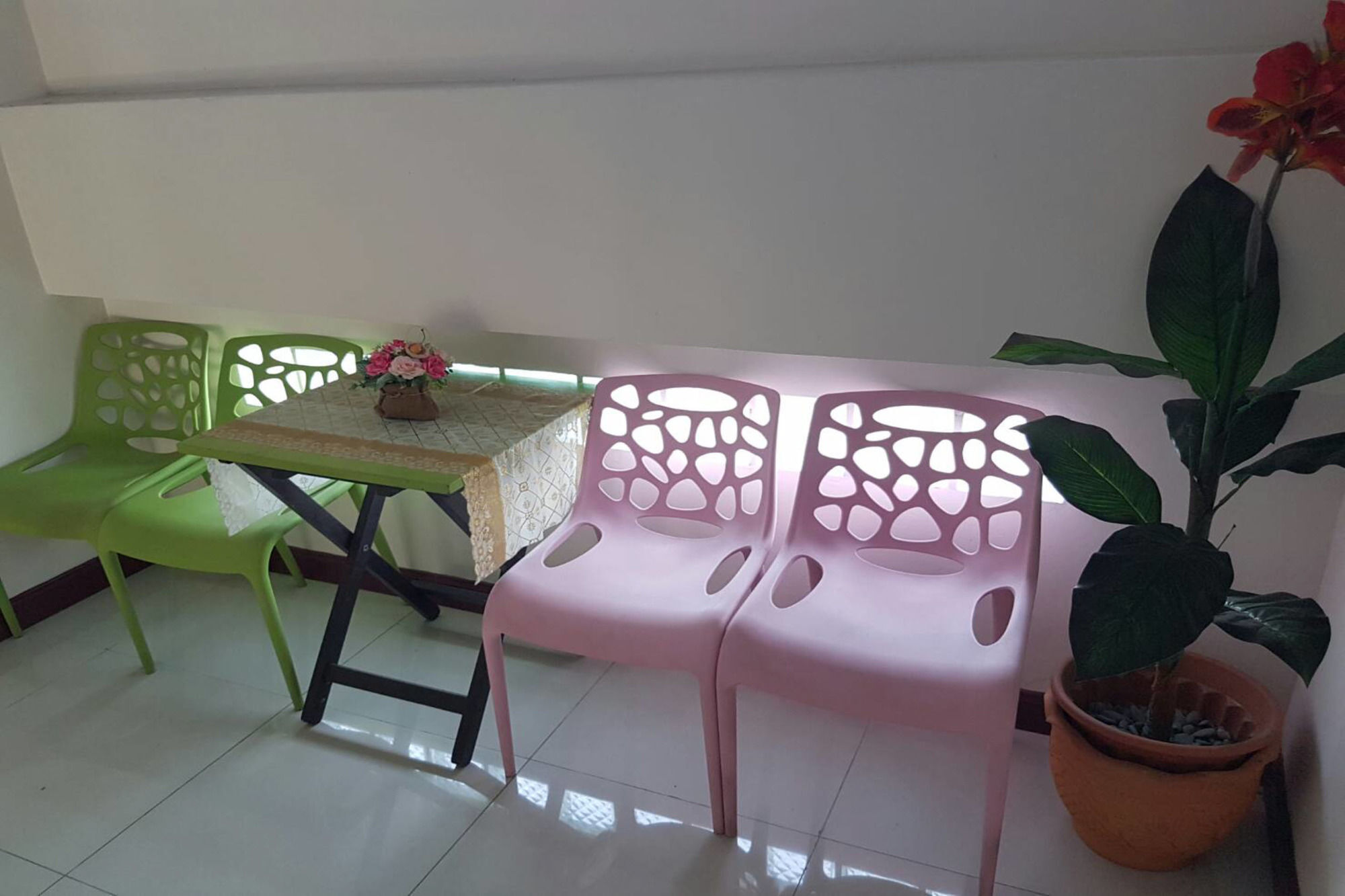 V-House Hotel Trang Extérieur photo